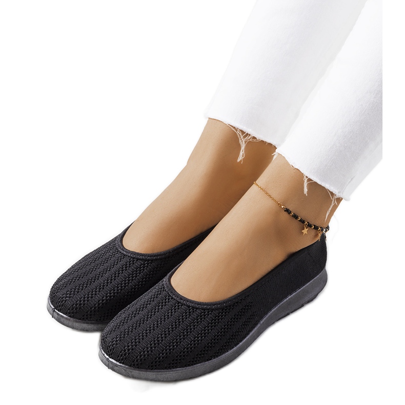 Černé tenisky od Meeri černá