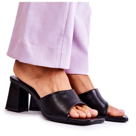 PG1 Kožené klasické pantofle na patě černá Talena