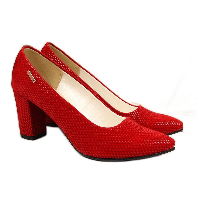 Lodičky na sloupku červená Monique červené