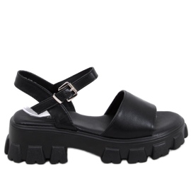 Sandály na silné podrážce Saint Black černá Sandály na silné podrážce Saint Black černá