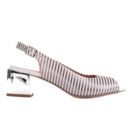 Marco Shoes Pohodlné dámské sandály se zajímavou kůží bílý vícebarevný stříbro