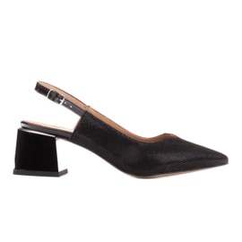 Marco Shoes Semišové sandály s lesklým vzorem černý