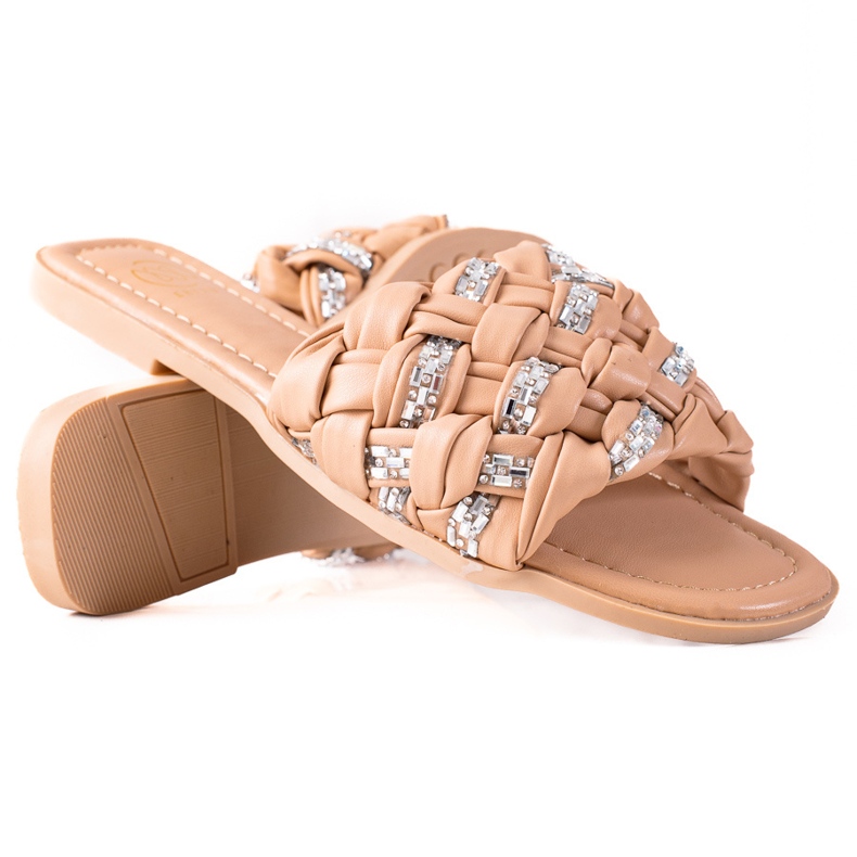 SHELOVET Pletené pantofle s krystaly béžový stříbrný