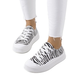 Černobílé tenisky na platformě Chovka bílý černý