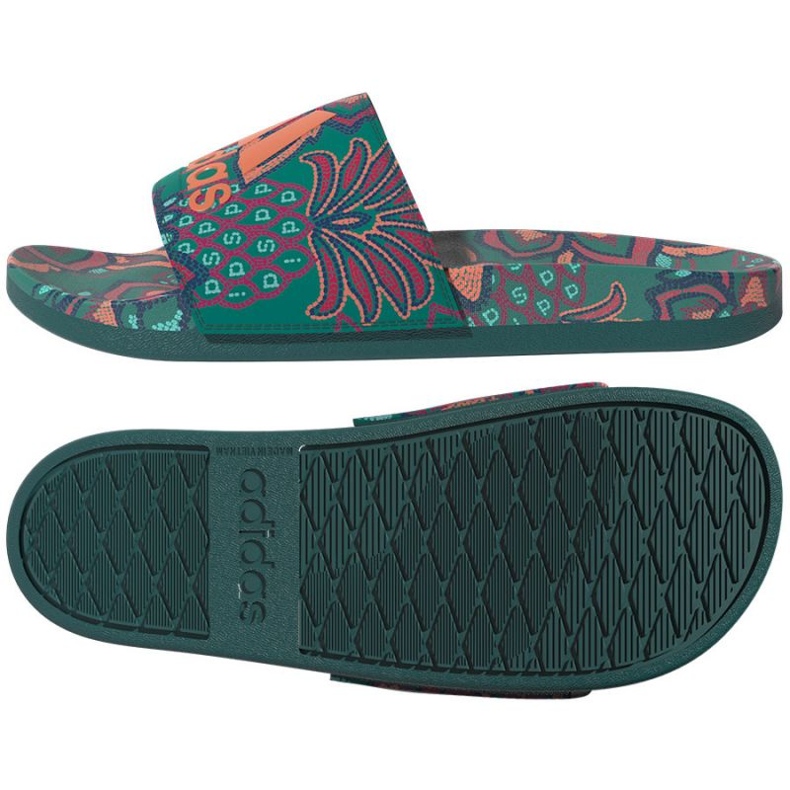 Pantofle Adidas Adilette Comfort W GX4302 zelená