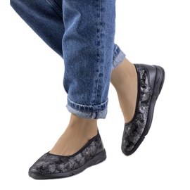 Černé kožené tenisky Bonnert černý