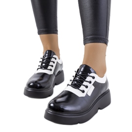 Černé dámské boty značky Parram černý