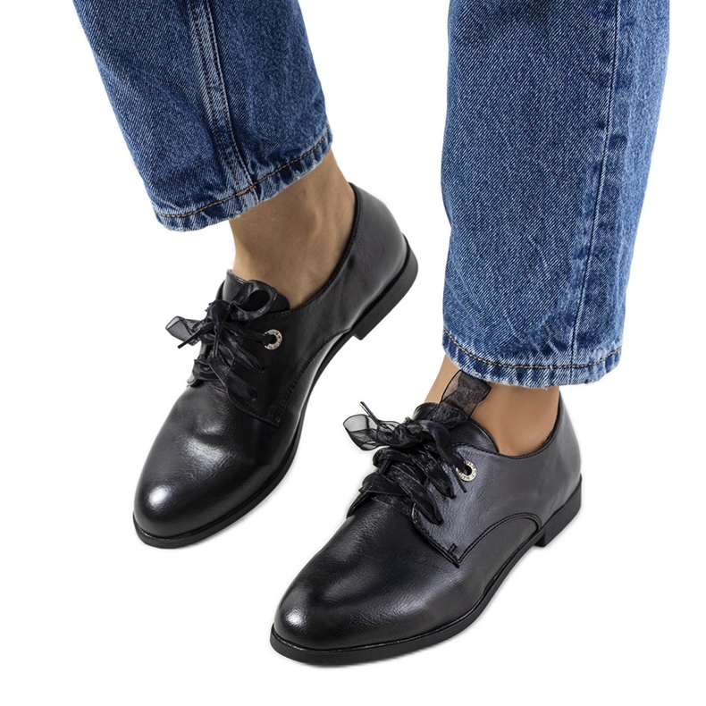 PA1 Černé boty Andries černá