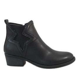 Kayla Shoes Černé zateplené kozačky s hvězdou 6307-1 černý