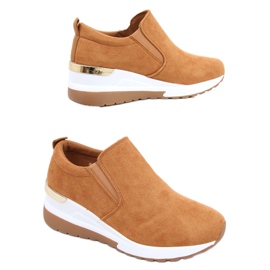 Boty na klínku Biflo Camel hnědý Boty na klínku Biflo Camel hnědý