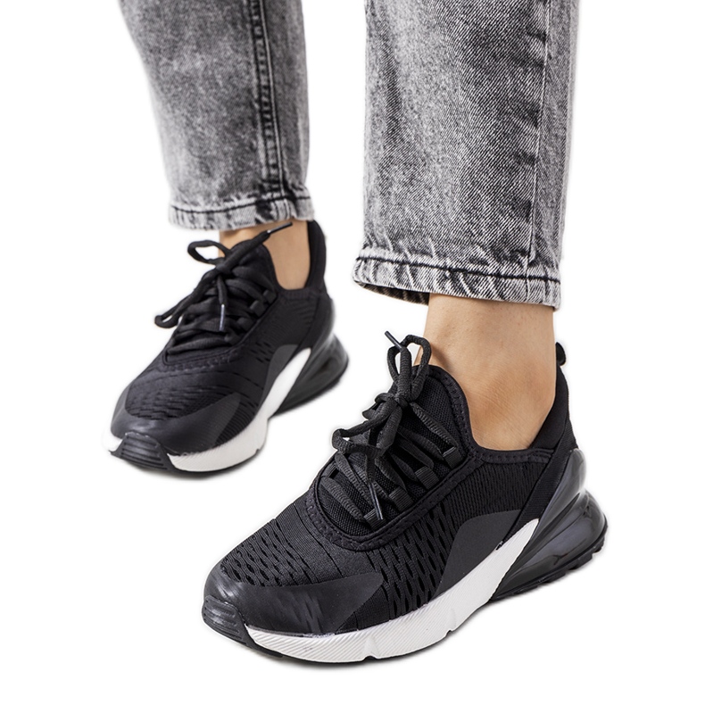 Černé sportovní tenisky Sint černá Černé sportovní tenisky Sint černá