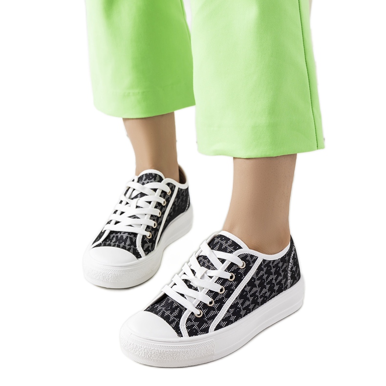 Černé tenisky Chelms černá