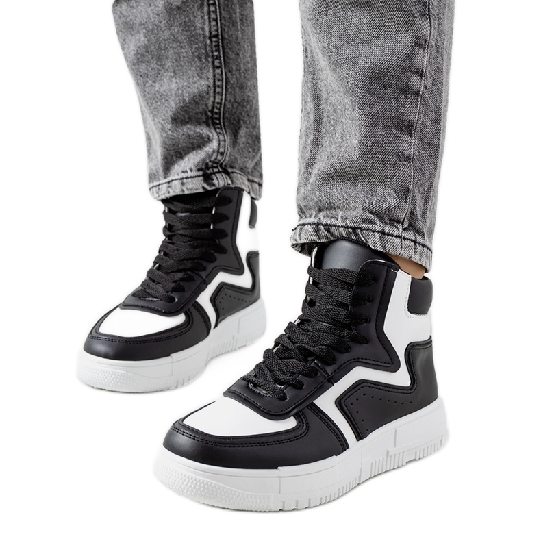 Černé kotníkové tenisky Rosed černá