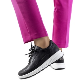 Černé kožené tenisky Kaypa černá