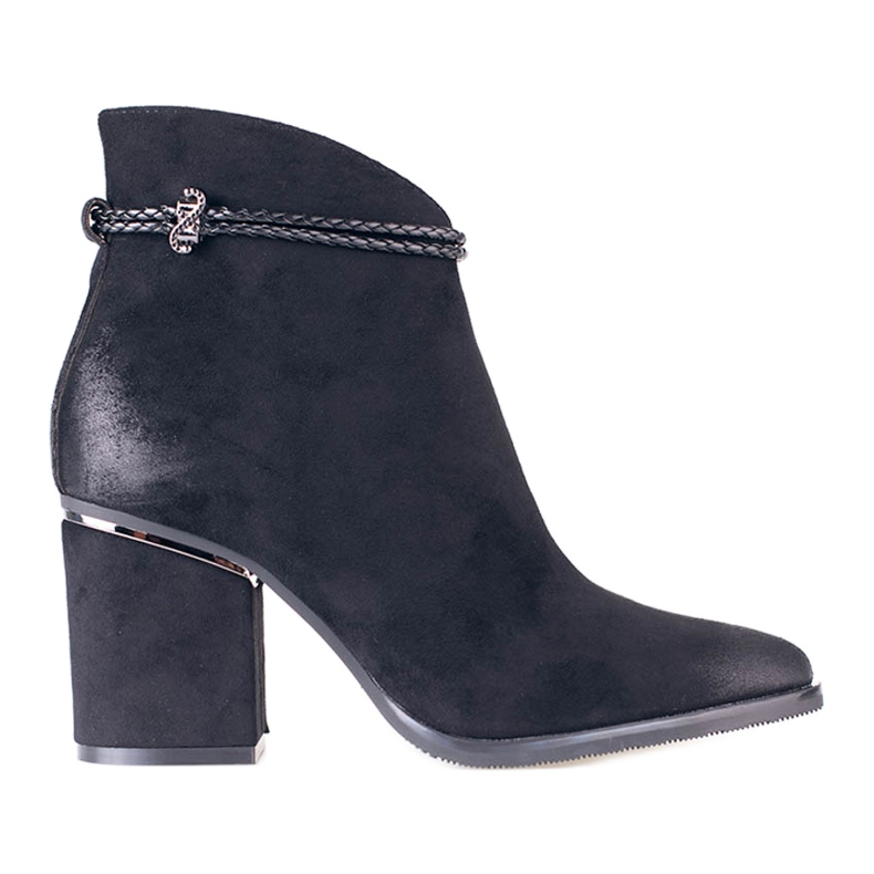 Černé semišové boty na sloupku W. Potocki černá