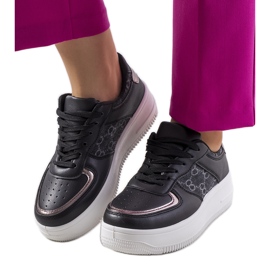 Černé dámské tenisky značky Luzia černá Černé dámské tenisky značky Luzia černá