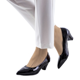 Černé lodičky Holbeck černý