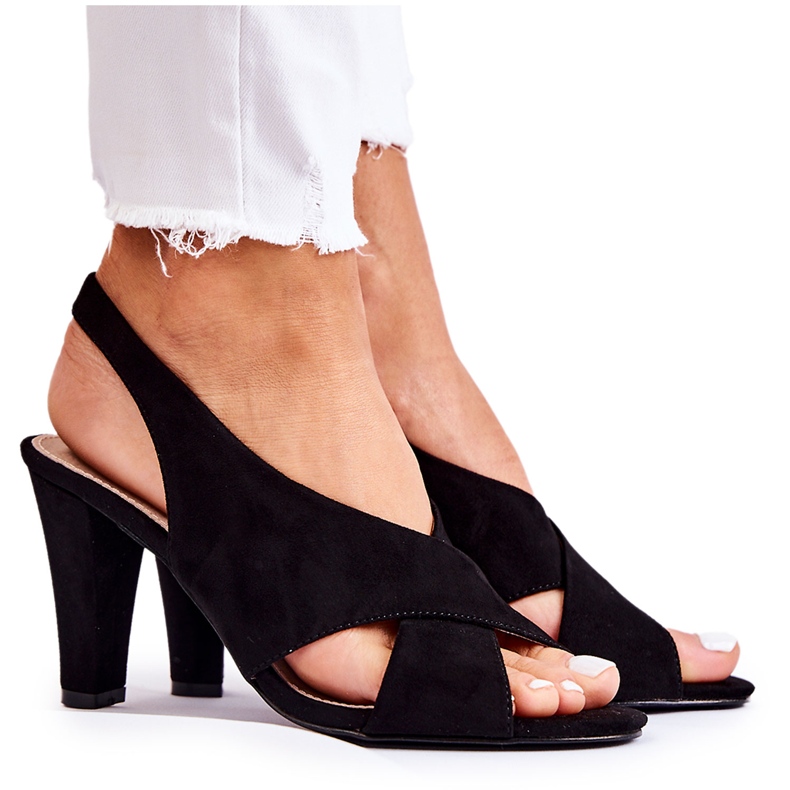 S.Barski Módní černé semišové sandály Therala černá