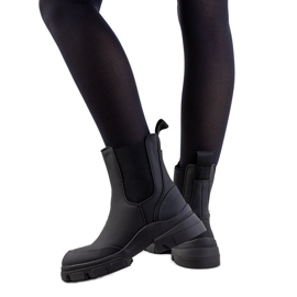 BM Černé boty Carlos černý