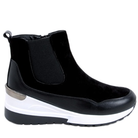 Boty na klínku Byers Negro černý