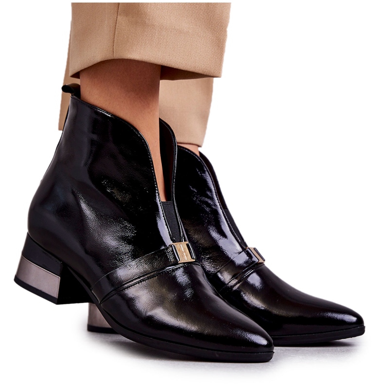 Kožené kozačky na plochém podpatku Laura Messi 2268 Black černá