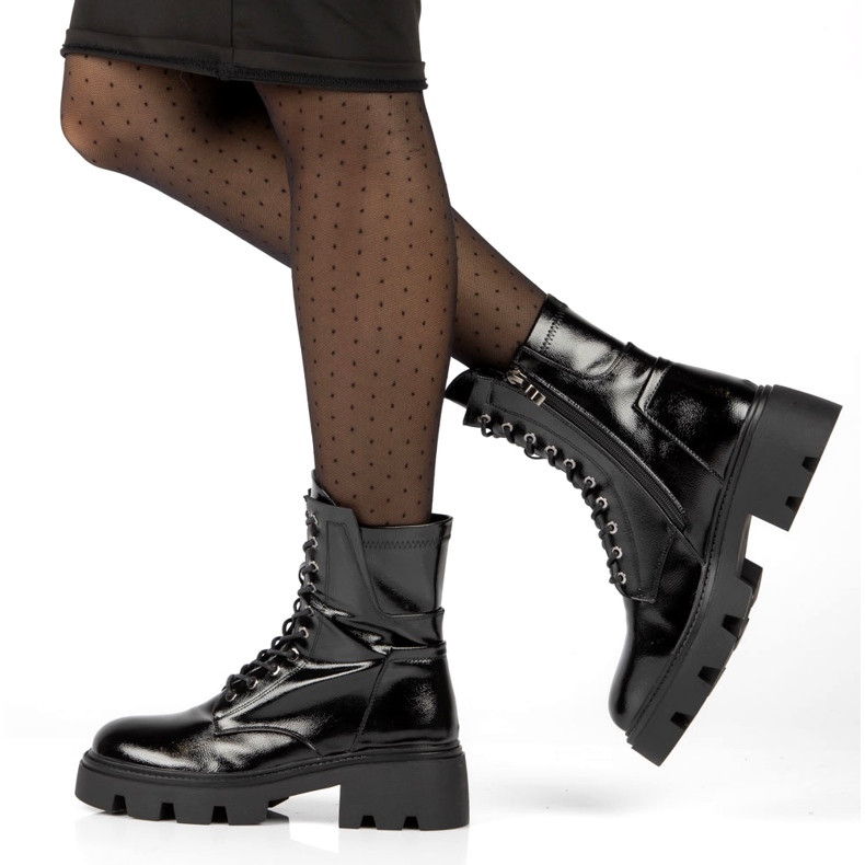 Dámské lesklé izolované boty Filippo DBT4095 Black černá