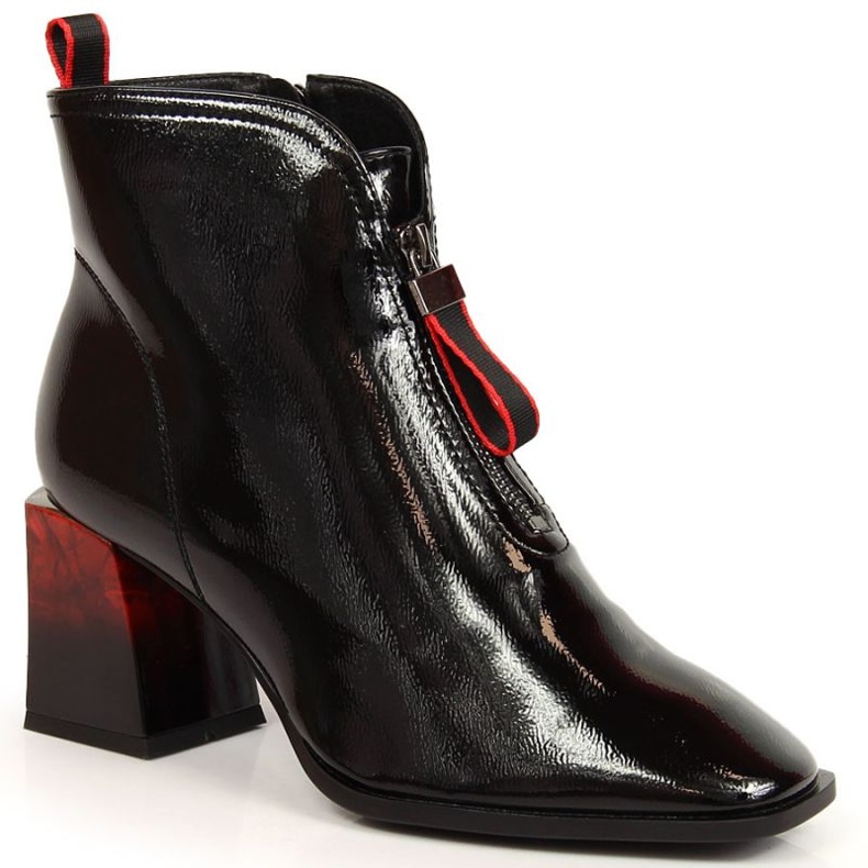 S.Barski Teplé lakované kozačky s ozdobným podpatkem S. Bararski W OLI183 černá