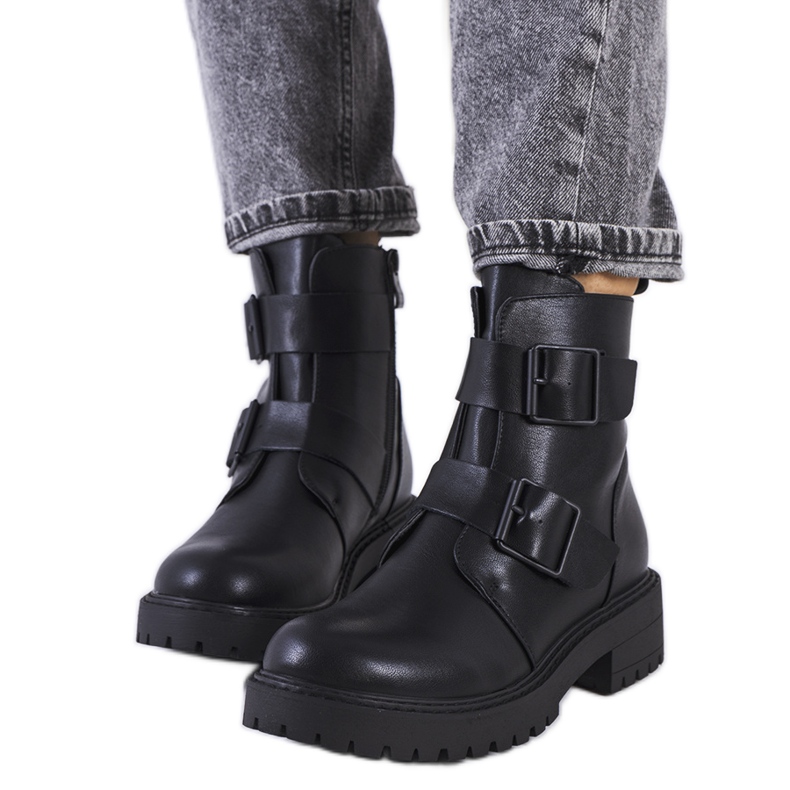 Černé kozačky z ekokůže Leurbost černá