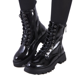 Lapačky z ekokůže Worcester v černém provedení černá Lapačky z ekokůže Worcester v černém provedení černá