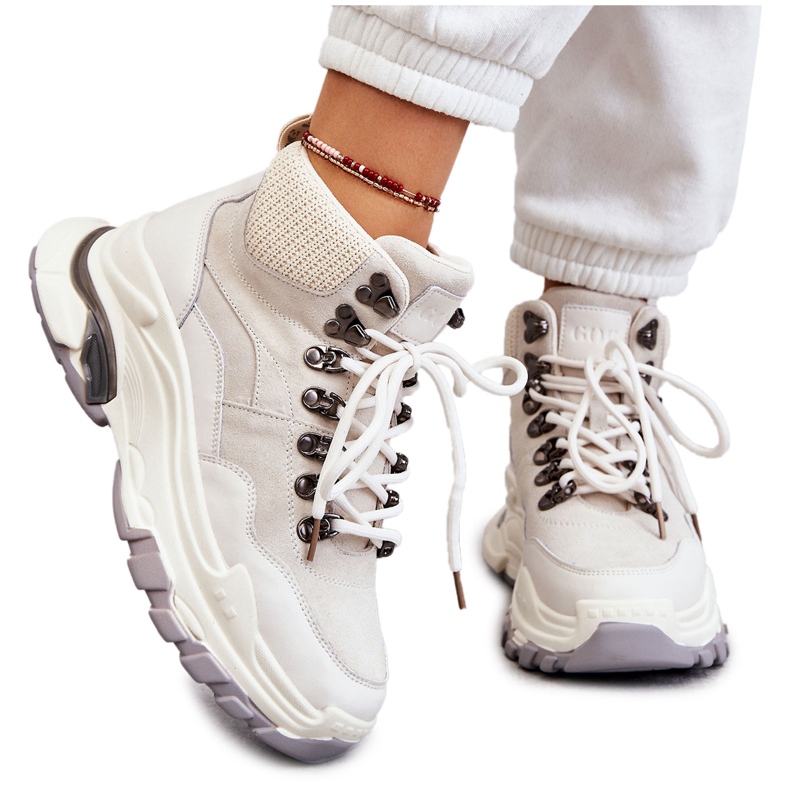 Dámská vysoká sportovní obuv GOE KK2N4097 Světle béžová béžový