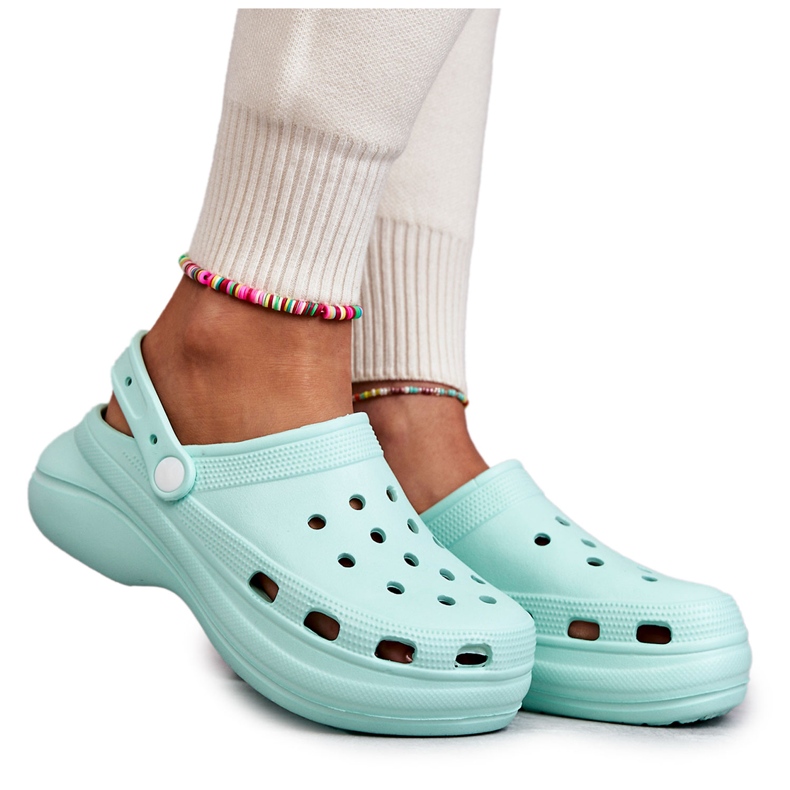FS1 Dámské pěnové pantofle Mint Crocs Coline zelená