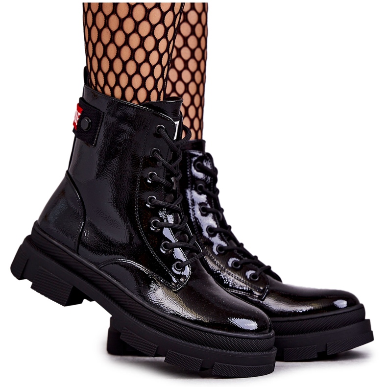 S.Barski Dámské lakované boty šněrovací pracovní černé Conny černá