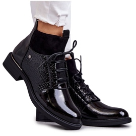 Vinceza Lakované černé teplé šněrované boty Cathrine černý