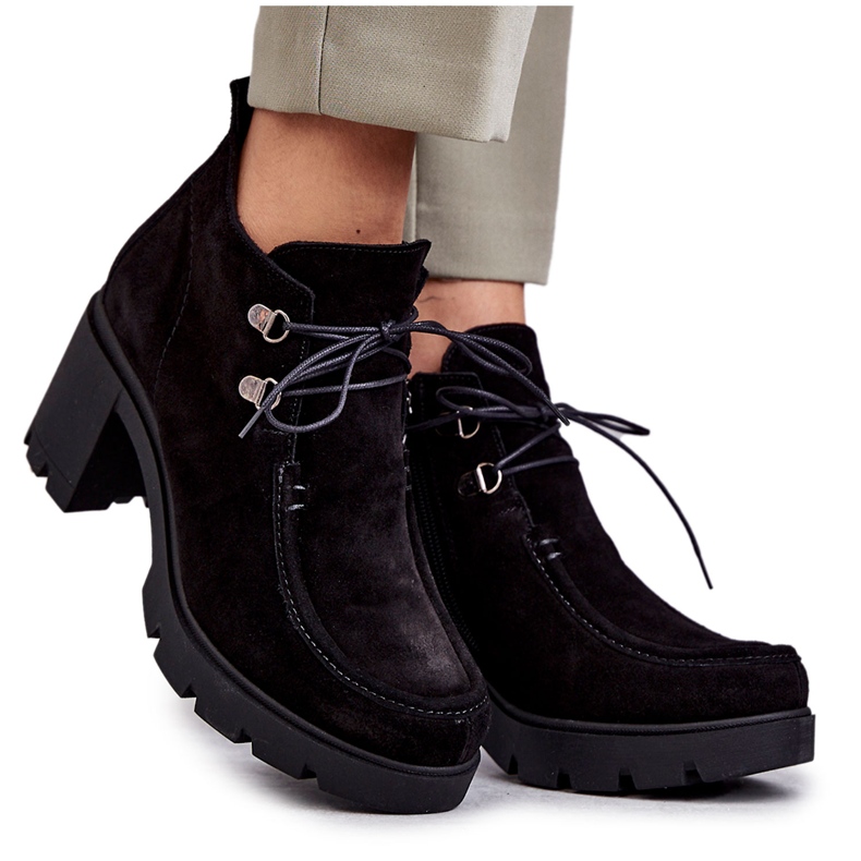 Dámské semišové boty se zavazováním černá Marianne Dámské semišové boty se zavazováním černá Marianne