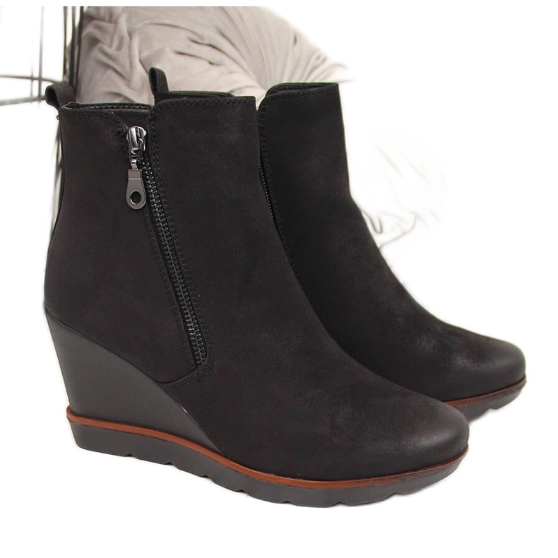 Černé černé zateplené tenisky Filippo černá