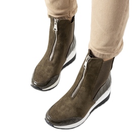 Zelené tenisky na klínu Triaca zelená