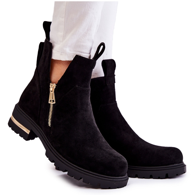 PG1 Černé semišové kozačky Klarissa s výřezy černá PG1 Černé semišové kozačky Klarissa s výřezy černá