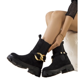 Černé kozačky na vysoké podrážce Mellem černá Černé kozačky na vysoké podrážce Mellem černá