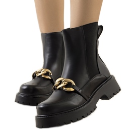 Černé kozačky na vysoké podrážce Pesa černý