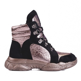 Dívčí kozačky na silné podrážce Shelovet černá