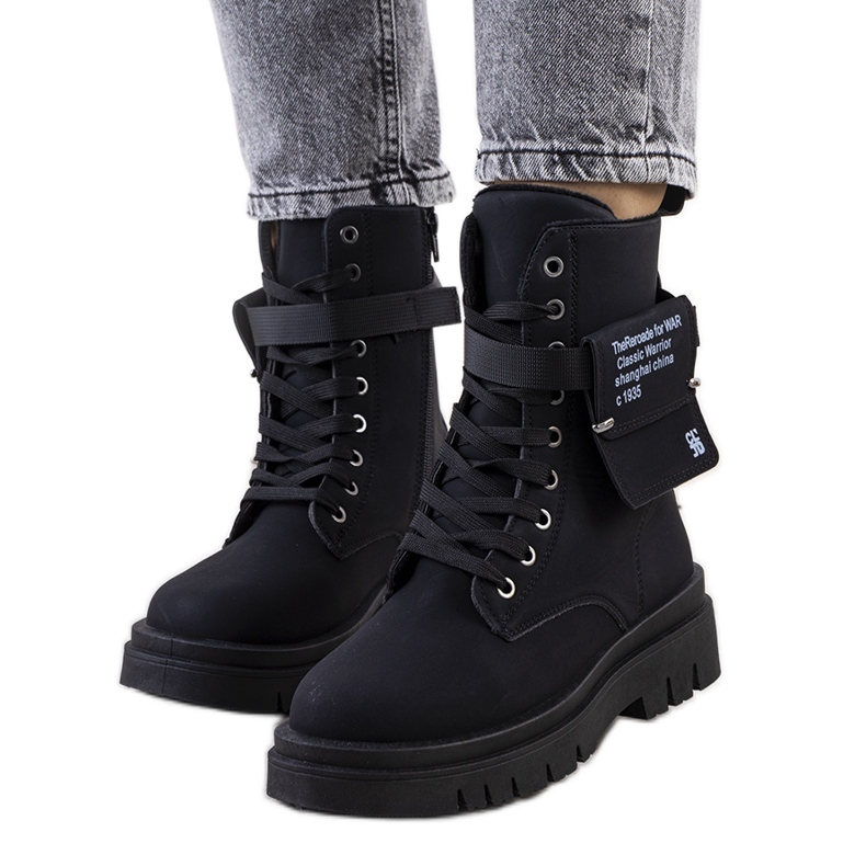 PA1 Černé dámské boty značky Paolo černá