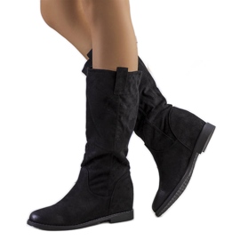 Černé boty na vnitřním klínovém podpatku Mae černá