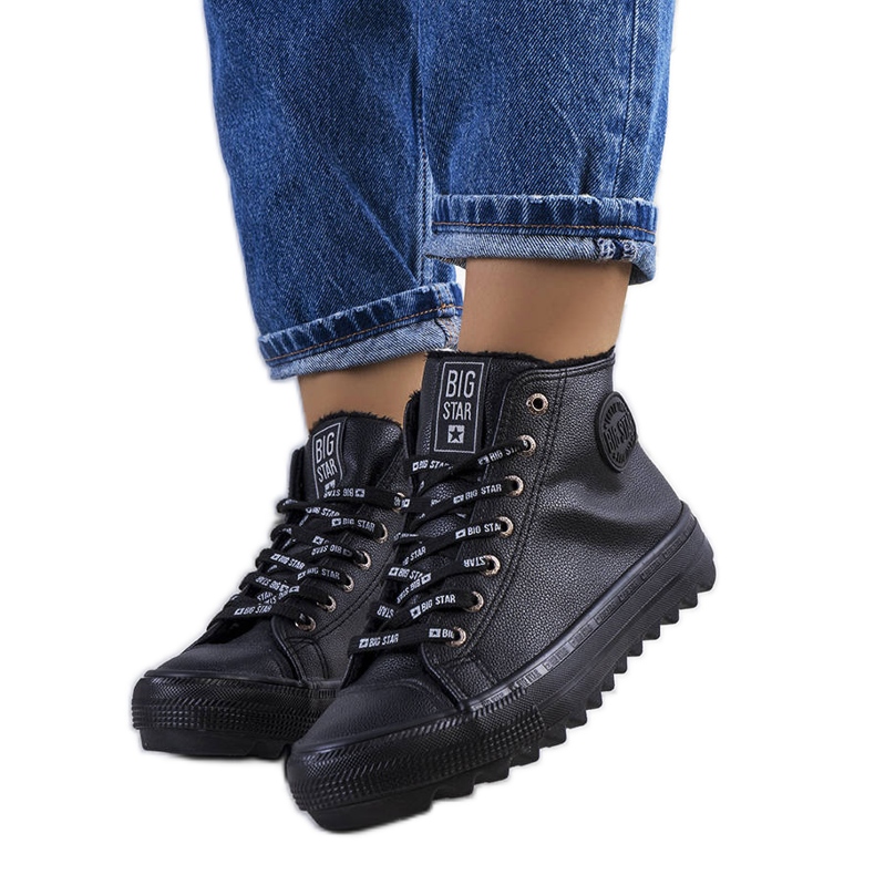 Černé zateplené tenisky Big Star EE274110 černá