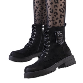 Judyiny černé trapery černý