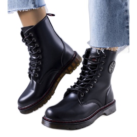 Černé zateplené holínky LCJ-22-31-1437LA Lee Cooper černý