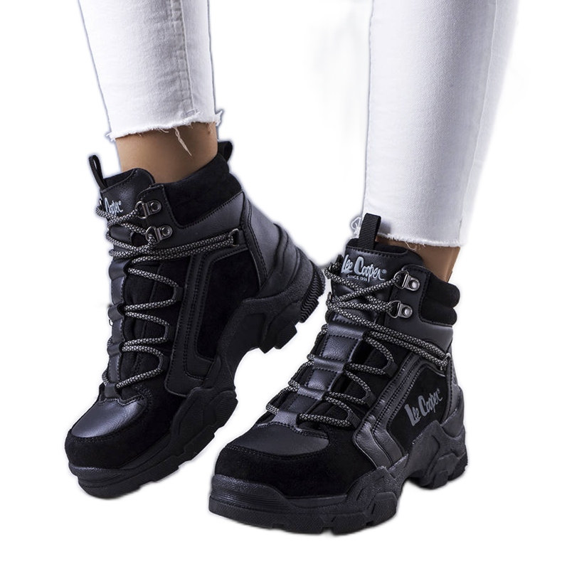 Černé zateplené holínky LCJ-22-31-1441L Lee Cooper černá