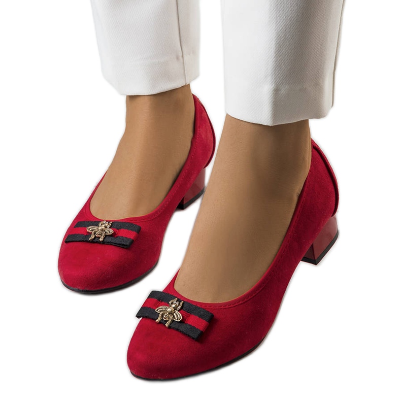 Červené lodičky s motýlkem Vijver