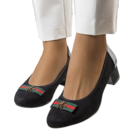 Černé lodičky značky Manelia černý