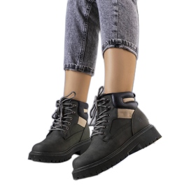 Zelené, zateplené kozačky značky Nadel zelený