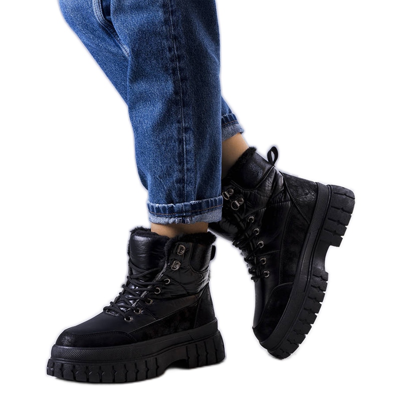 Černé zateplené sněhule od Ozero černá Černé zateplené sněhule od Ozero černá